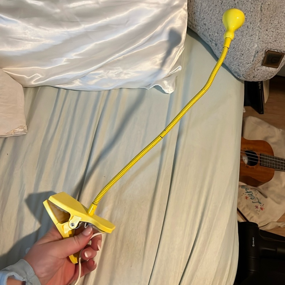Yellow book light (bendable)